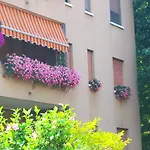 La Dama Dei Fiori Appartement Vimercate