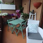 La Dama Dei Fiori