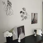 La Dama Dei Fiori