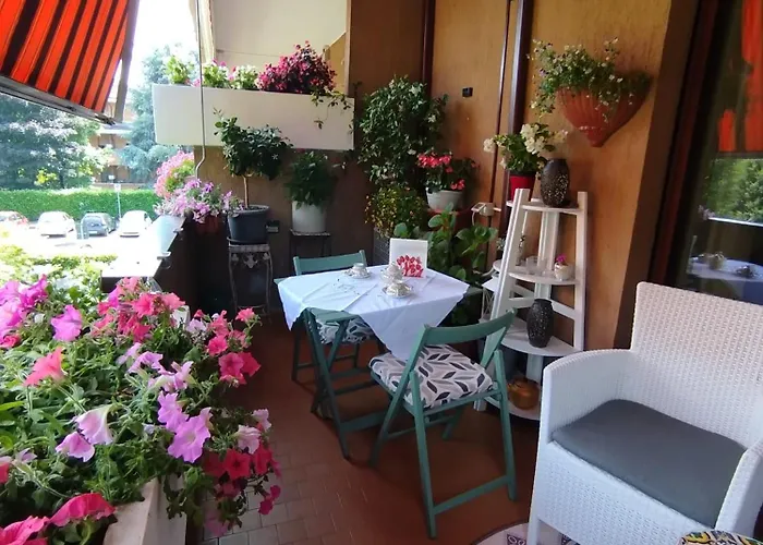 La Dama Dei Fiori فيميركاتي